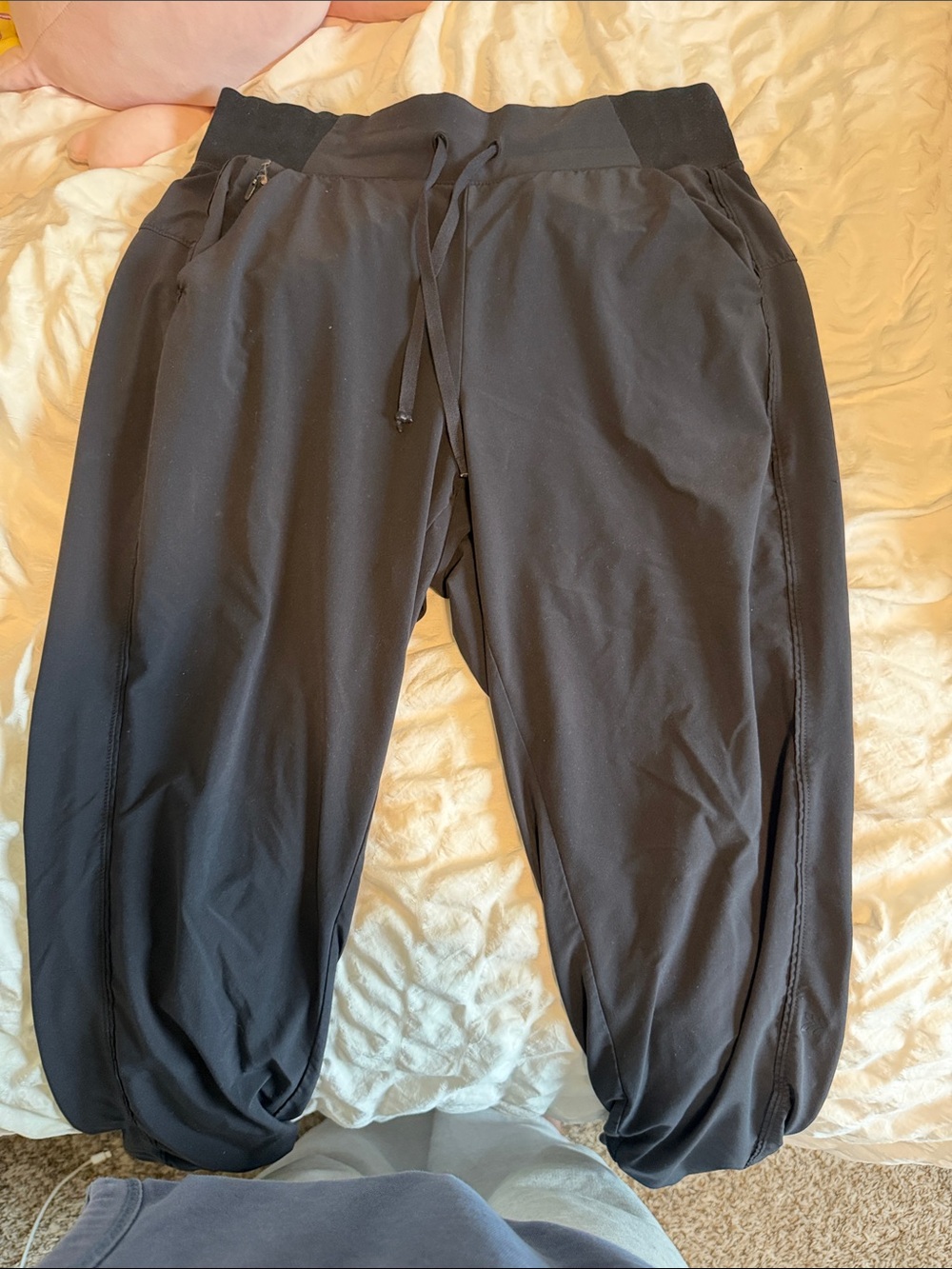 Women’s Black Drawstring Jogger Pants